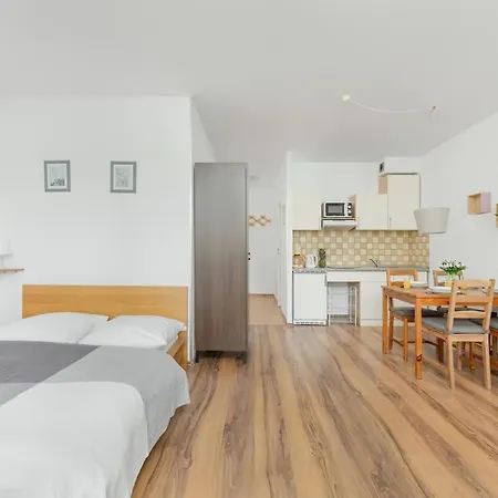 Morskie Oko Obok Plazy Seaview By Renters *