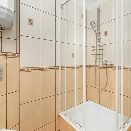 דירה Morskie Oko Obok Plazy Seaview By Renters מידזיזדרויה
